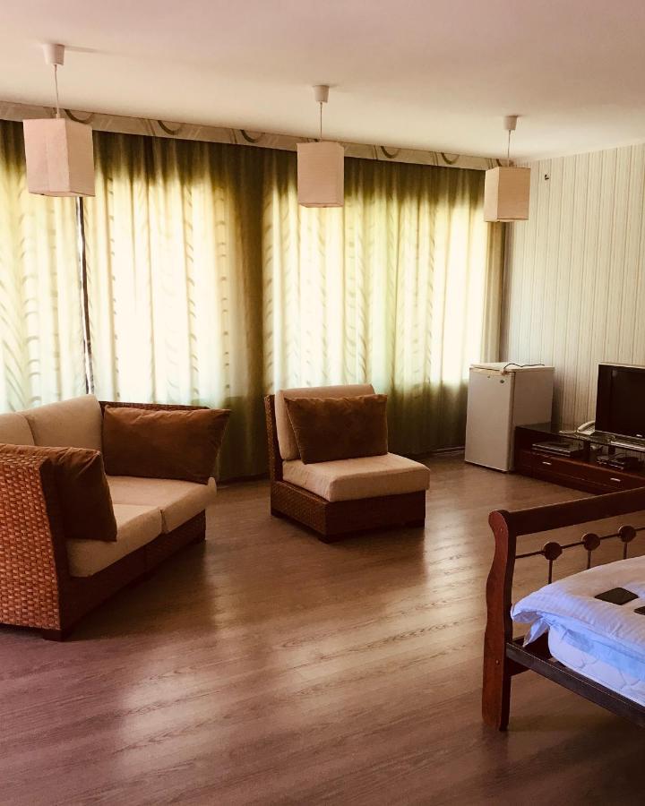 Hotel Chebak Ranch Tamchy Esterno foto